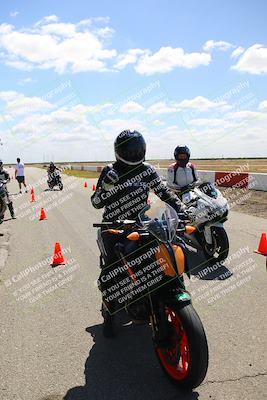 media/May-09-2022-Lets Ride (Mon) [[4de522fb14]]/Around the Pits/